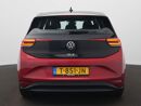 Volkswagen ID.3 Pure 45 kWh Adaptive Cruise Control / Navigatie / 18" LM