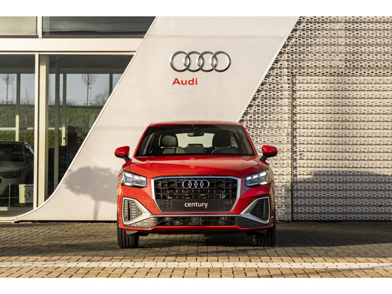 Audi Q2 S Edition 35 TFSI 110 kW / 150 pk Hatchback 6 vers | TREKHAAK |