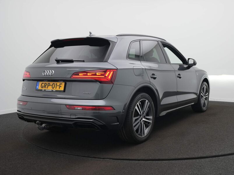 Audi Q5 50 TFSI e S edition Competition 299PK | S-Line| LUCHTVERING | TOUR & CITY | LEER | TREKHAAK