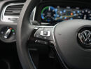 Volkswagen e-Golf E-DITION Navigatie - Cruise - 17 Inch