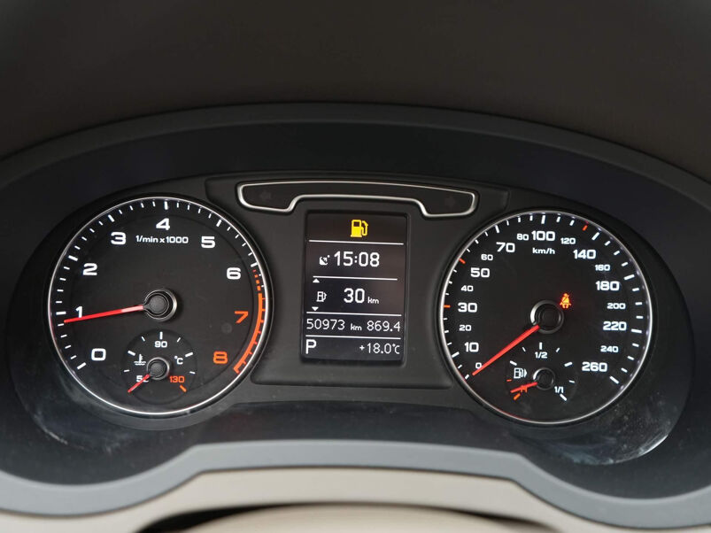 Audi Q3 2.0 TFSI quattro Pro Line S-Tronic | Trekhaak | Cruise | Climate | Xenon