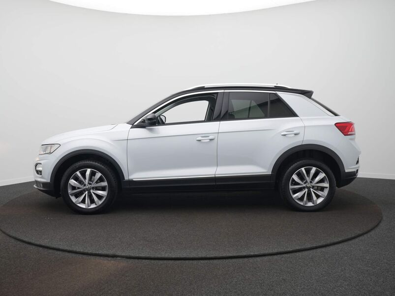 Volkswagen T-Roc 1.0 TSI Style Adaptive cruise / Navi / DAB / Achteruitrijcamera