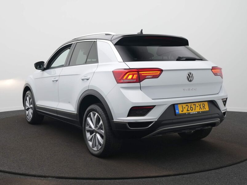 Volkswagen T-Roc 1.0 TSI Style Adaptive cruise / Navi / DAB / Achteruitrijcamera