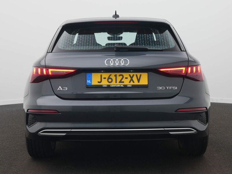 Audi A3 Sportback Sportback 30 TFSI Business edition | Navi | Cruise | LED