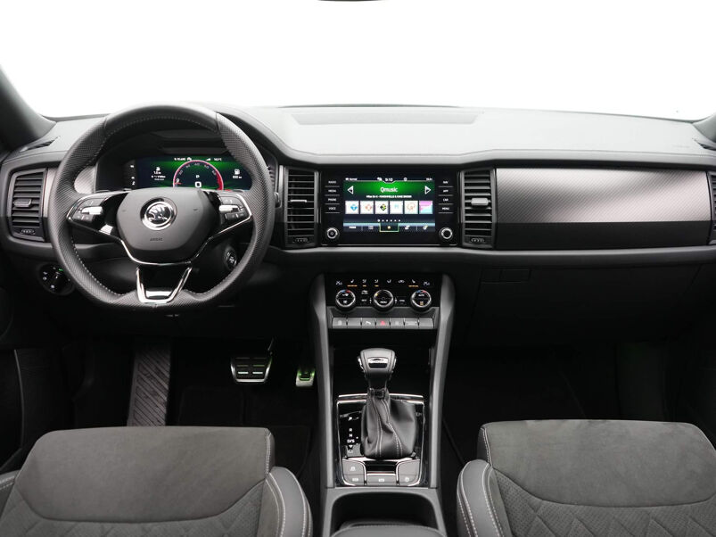 Škoda Kodiaq 1.5 TSI Sportline Business 7p. /Panormadak / Elektr. Trekhaak / Navi / Camera