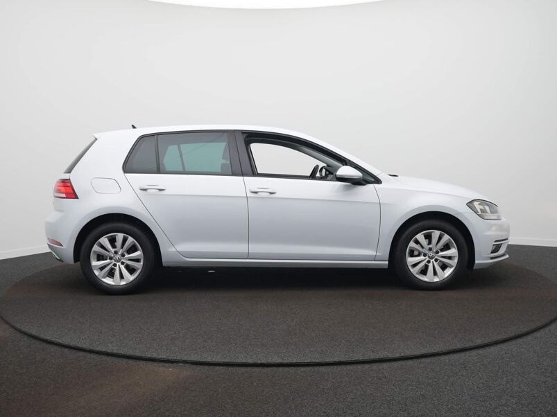 Volkswagen Golf 1.0 TSI Comfortline Adaptive cruise / Clima / Navi / Parkeersensoren