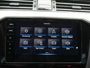 Volkswagen Passat Variant Variant 1.5 TSI R-Line Business + DSG / R-Line / Panoramadak / Leer / Adaptive cruise / Harman-Kardon