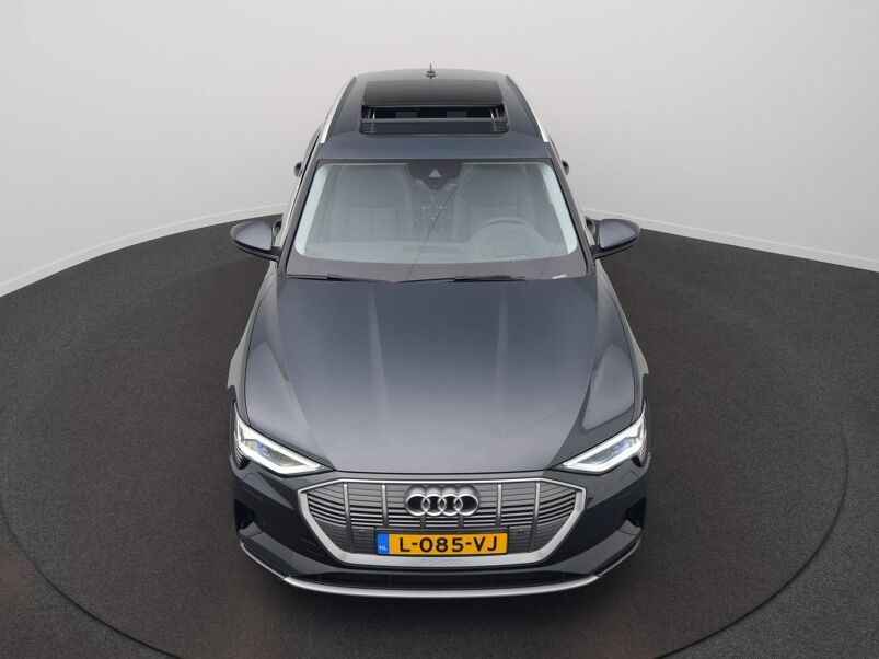 Audi e-tron 55 quattro Advanced edition Plus 95 kWh Leer / Panoramadak / Head-Up