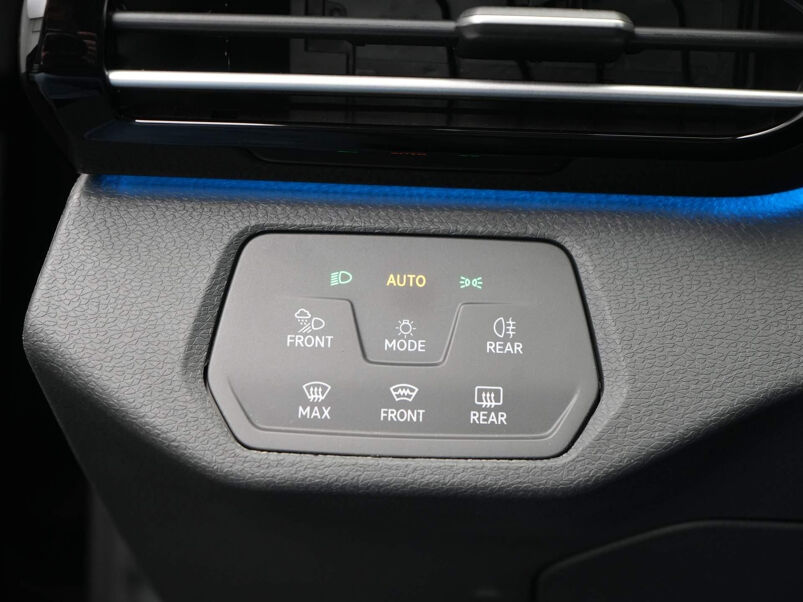 Volkswagen ID.5 Pro 77 kWh Navi / Clima / Adaptive Cruise / Stoel & Stuur Verwaming / App-Connect / Ambiance Verlichting