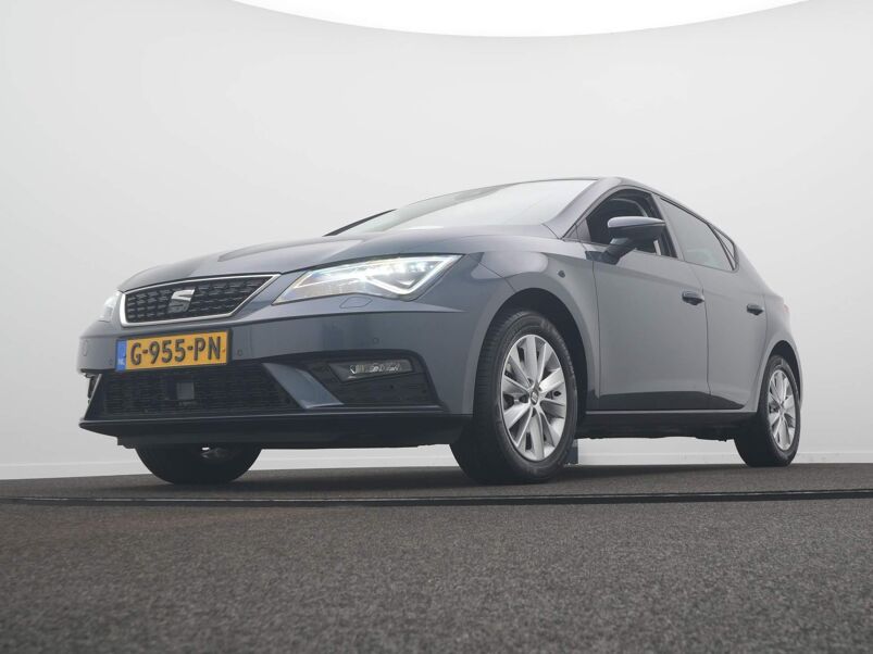 SEAT Leon 1.5 TSI Style Ultimate Edition / Acc / Camera / Beats Audio