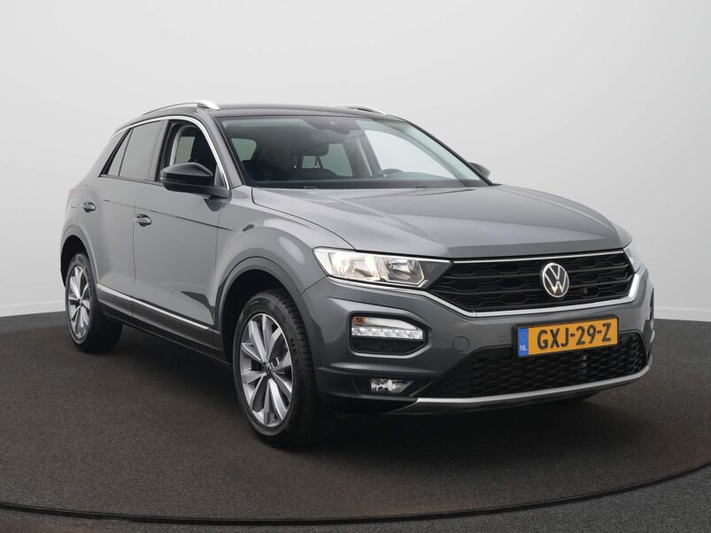 Volkswagen T-Roc 1.0 TSI Style Business Navigatie - ECC - 17 inch - Privacy glass