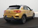 Volkswagen T-Roc 1.0 TSI Style Winterpakket - 17 Inch - Navigatie - Clima