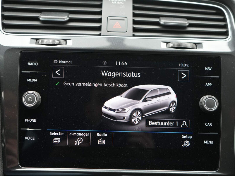 Volkswagen e-Golf E-DITION Adaptive cruise / Virtual cockpit / Navi / Achteruitrijcamera