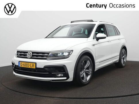 Volkswagen Tiguan 1.5 TSI R-Line Business Trekhaak - Panoramadak - Navigatie - R-Line