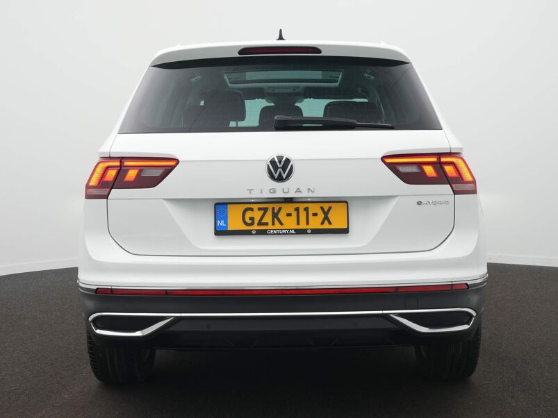 Volkswagen Tiguan 1.4 TSI eHybrid Elegance / Panoramadak / Adap. Cruise / Stoelverwarming / Camera