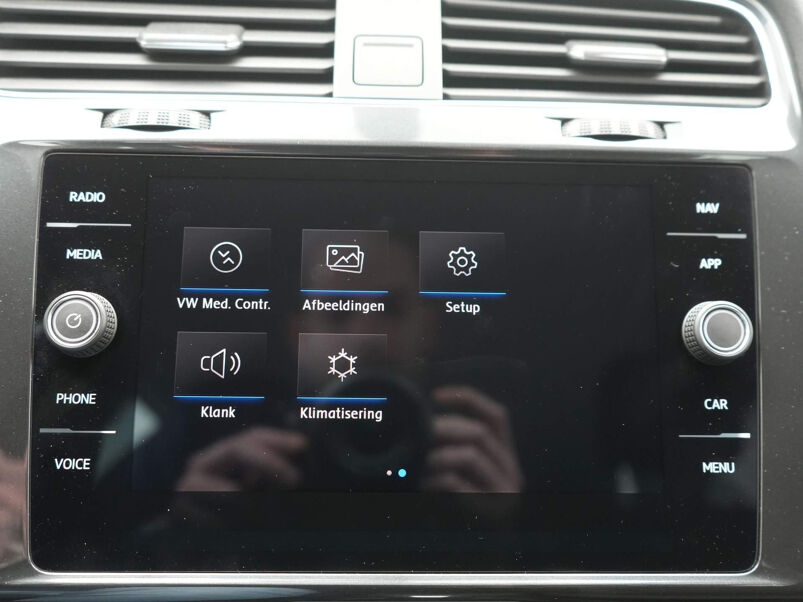 Volkswagen e-Golf E-DITION Navigatie / LMV / Metallic