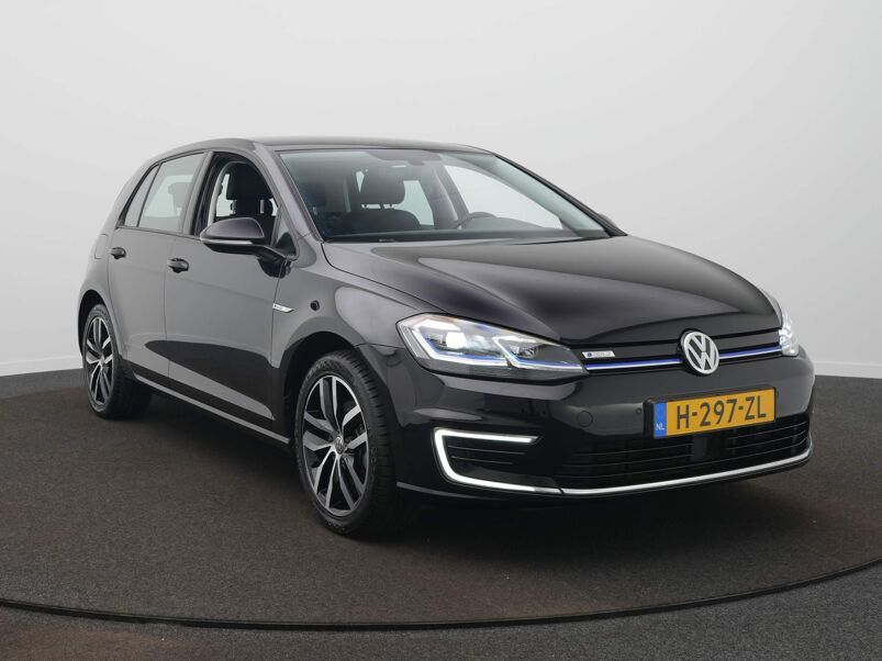 Volkswagen e-Golf E-DITION Navigatie / LMV / Metallic