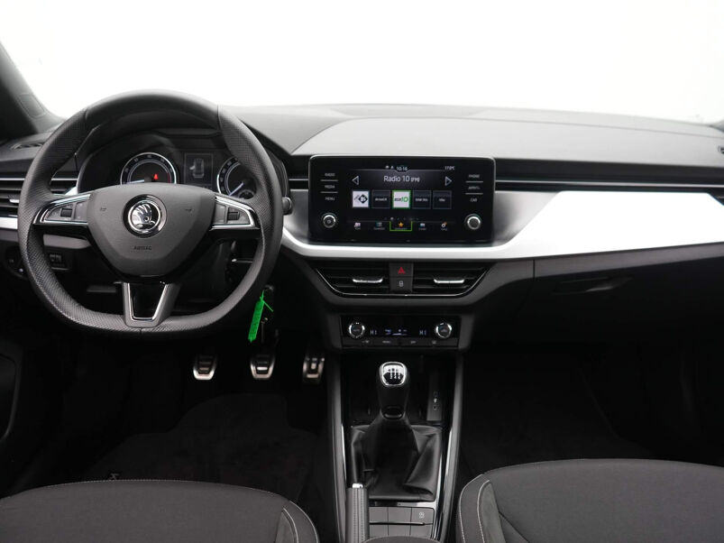 Škoda Kamiq 1.0 TSI Sport Business / Elek. Trekhaak / Climate / Sensoren / Carplay