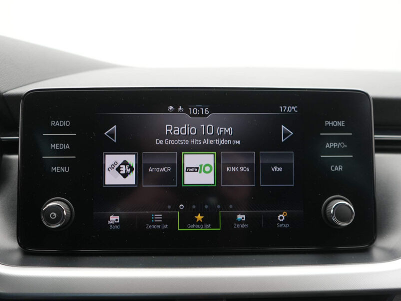 Škoda Kamiq 1.0 TSI Sport Business / Elek. Trekhaak / Climate / Sensoren / Carplay