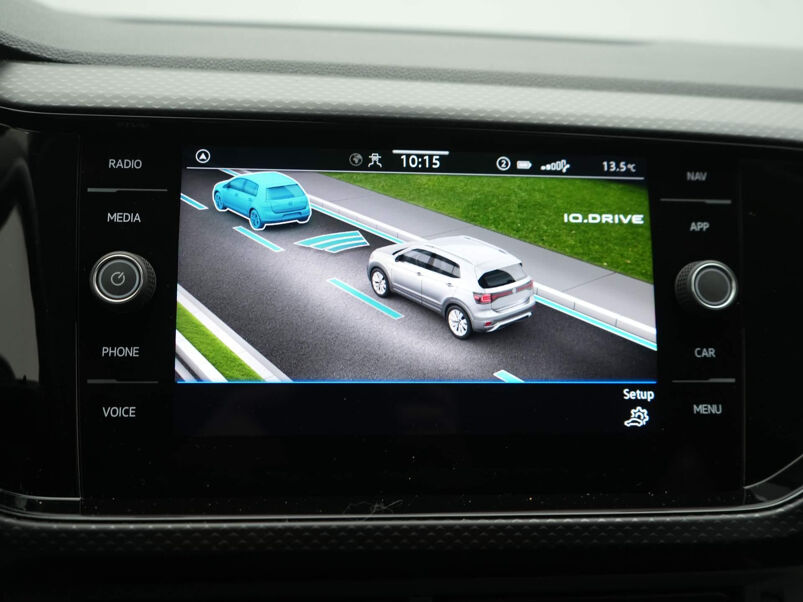 Volkswagen T-Cross 1.0 TSI Life / Carplay / Clima / Trekhaak / Sensoren