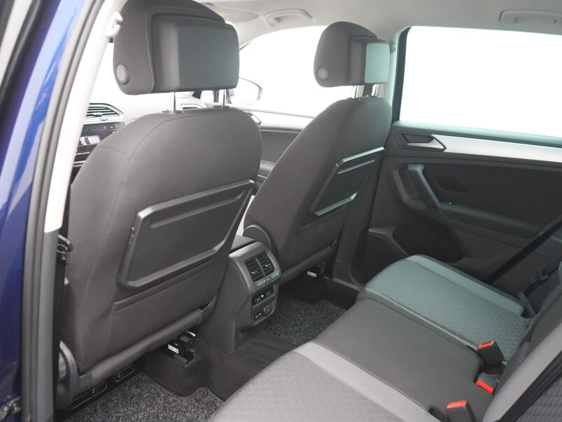 Volkswagen Tiguan 1.5 TSI ACT Comfortline / Trekhaak / Acc / Sensoren