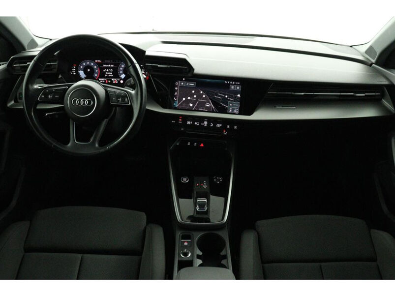 Audi A3 Limousine Limousine 30 TFSI 110 pk S tronic Business Edition | LED | virtual cockpit | 17"