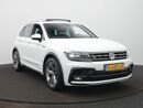 Volkswagen Tiguan 1.5 TSI R-Line Business Trekhaak - Panoramadak - Navigatie - R-Line