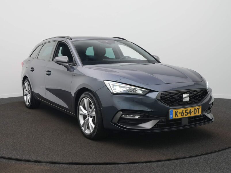 SEAT Leon Sportstourer 1.5 eTSI FR Launch Edition / Acc / Sensoren / Navigatie