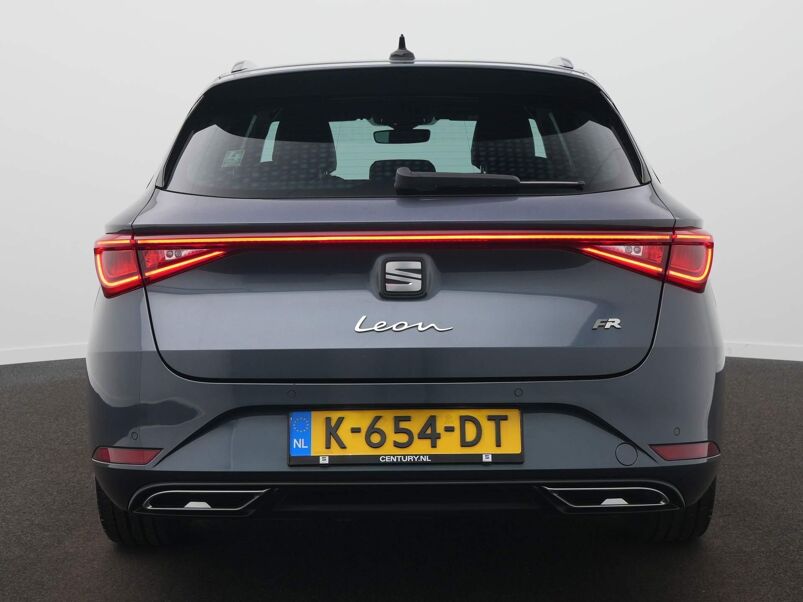 SEAT Leon Sportstourer 1.5 eTSI FR Launch Edition / Acc / Sensoren / Navigatie