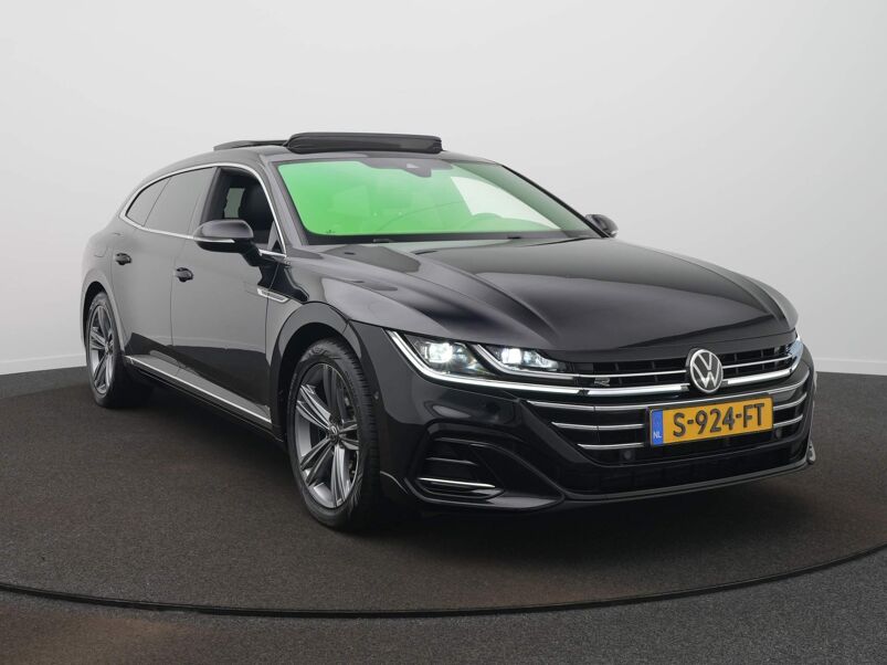 Volkswagen Arteon Shooting Brake 2.0 TSI R-Line / Panoramadak / Adap. Cruise / Camera / Harman Kardon