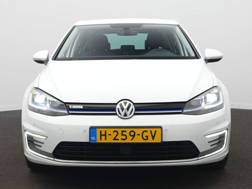 Volkswagen e-Golf E-DITION / Adap. Cruise / LED / Sensoren