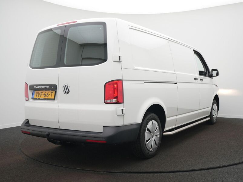 VW-Bedrijfswagens Transporter 2.0 TDI L2H3 28 / Trekhaak / Cruise / Sensoren / Carplay