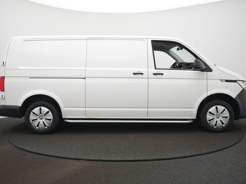 VW-Bedrijfswagens Transporter 2.0 TDI L2H3 28 / Trekhaak / Cruise / Sensoren / Carplay