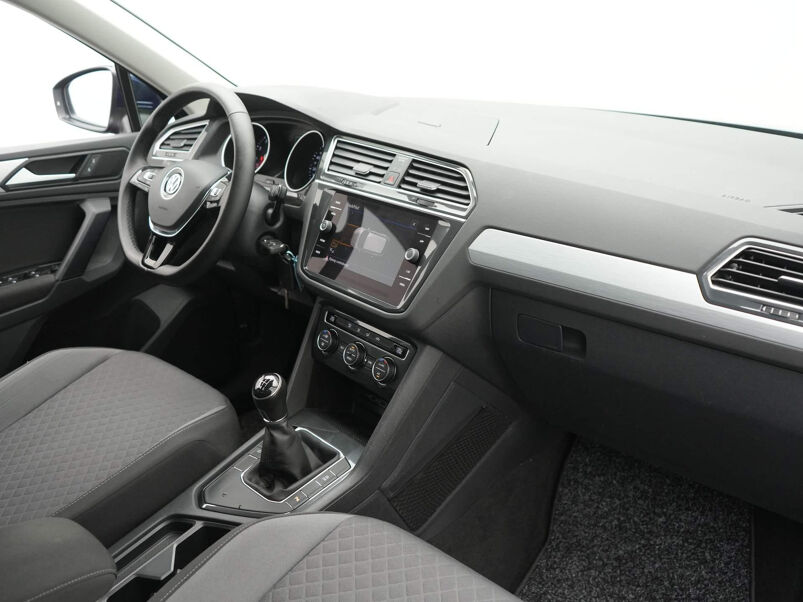 Volkswagen Tiguan 1.5 TSI ACT Comfortline / Trekhaak / Acc / Sensoren