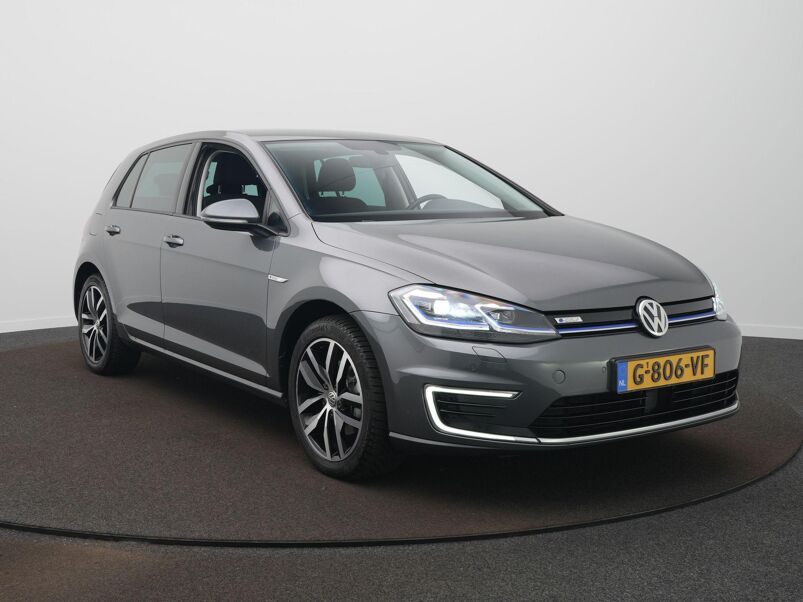 Volkswagen e-Golf E-DITION / Virtual / Climate / Stoelverwarming