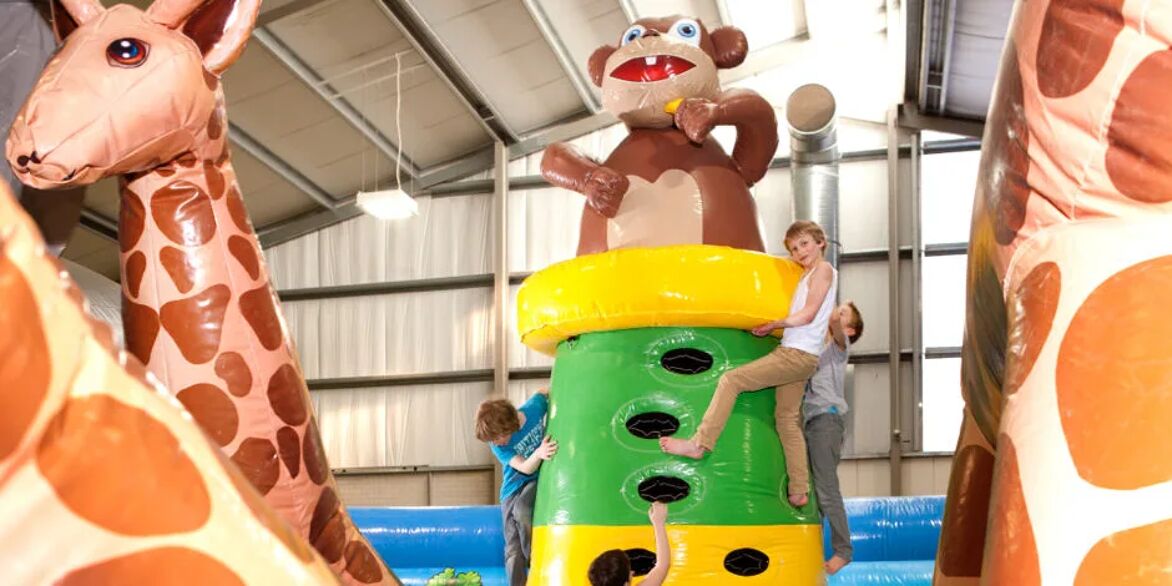 JB grootste inflatable park 3_0.webp