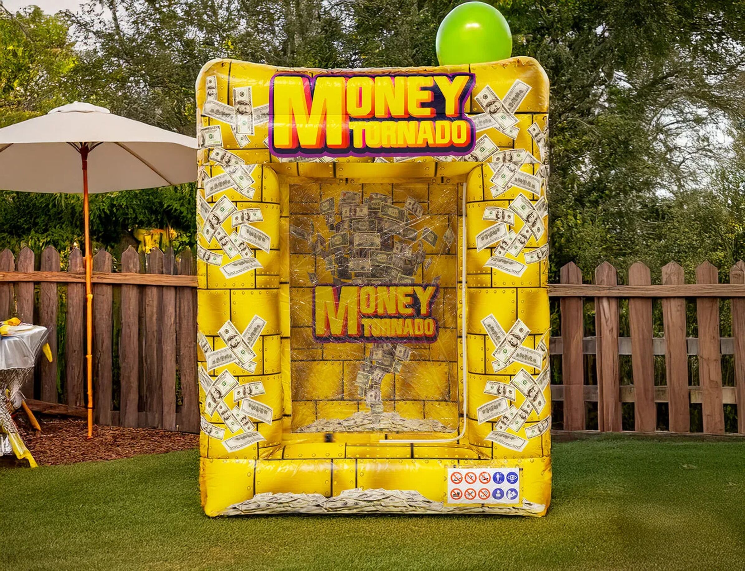 money_tornado_party_setting_vv2.webp